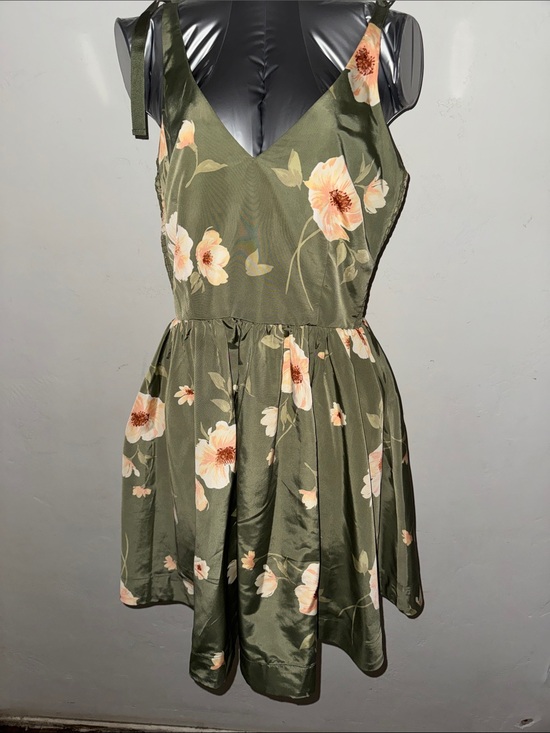 Old Navy Dresses & Skirts - Old Navy Olive Green Floral Tie-Shoulder Mini Dress